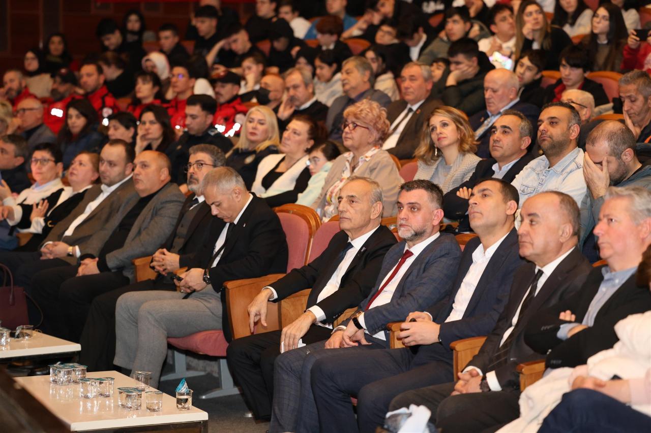 xw1ps3tfakwih745hmcz6Ipd.jpg