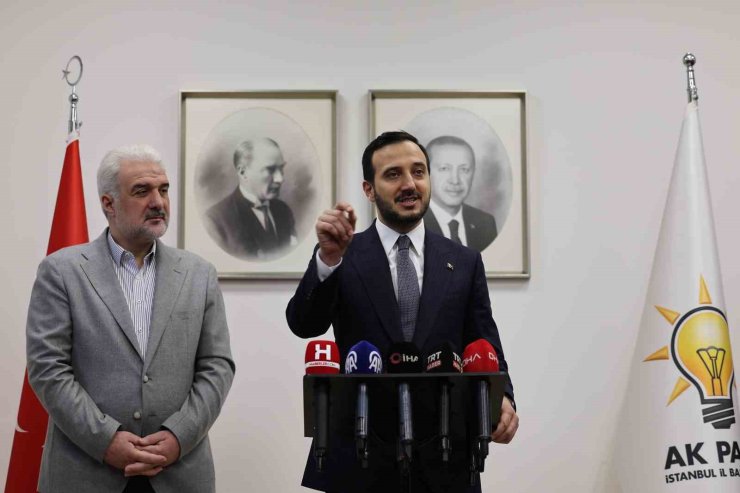 AK PARTİ İSTANBUL İL BAŞKANLIĞI’NDA DEVİR TESLİM TÖRENİ DÜZENLENDİ