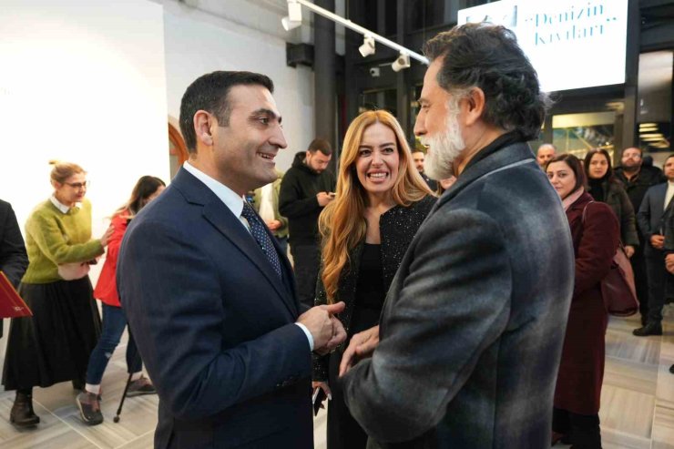 "DENİZİN KIYILARI" İSİMLİ FOTOĞRAF SERGİSİ BEYOĞLU’NDA SANATSEVERLERE KAPILARINI AÇTI