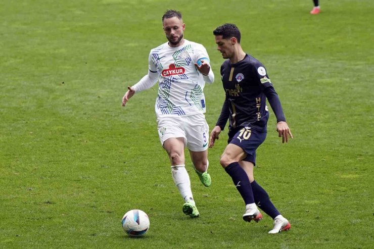 TRENDYOL SÜPER LİG: KASIMPAŞA: 3 - ÇAYKUR RİZESPOR: 2 (MAÇ SONUCU)