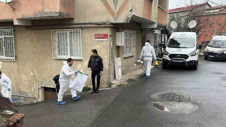 ATAŞEHİR’DE YANGIN: BEDENSEL ENGELLİ KADIN HAYATINI KAYBETTİ