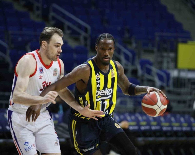 FENERBAHÇE BEKO, TÜRKİYE KUPASI’NDA YARI FİNALE YÜKSELDİ