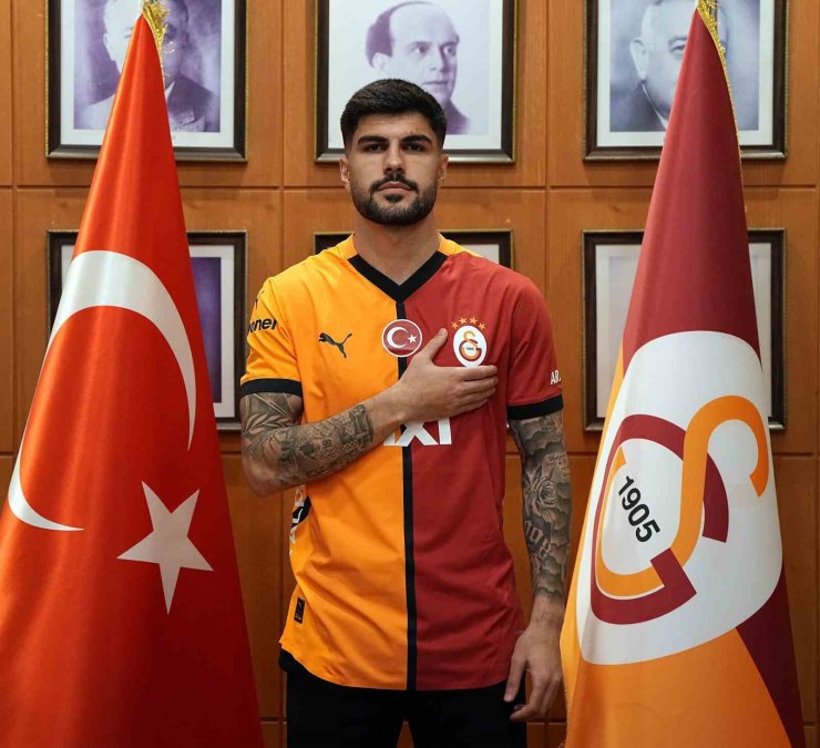 EREN ELMALI: "BİRAZ UZUN BİR SÜREÇ OLDU AMA SONUÇTA MUTLU OLDUĞUM YERDEYİM"
