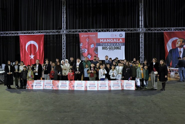KÜÇÜKÇEKMECE’DE MANGALA TURNUVASI’NDA 338 ÖĞRENCİ KIYASIYA REKABET ETTİ