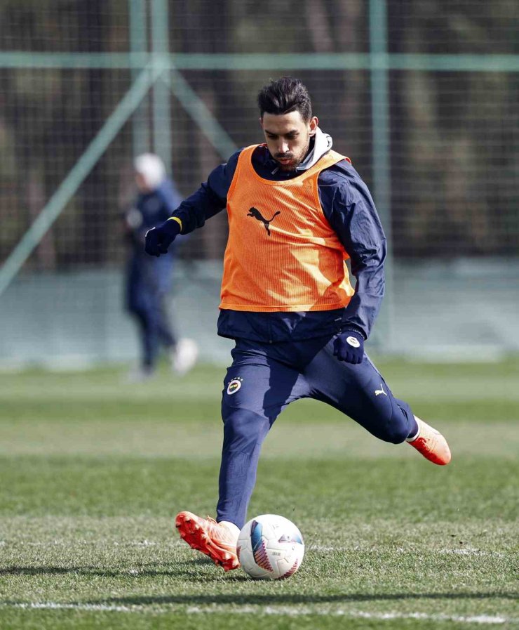 FENERBAHÇE, KASIMPAŞA MAÇI HAZIRLIKLARINA BAŞLADI