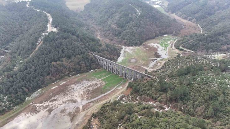 İSTANBUL’DA BARAJLARDAKİ DOLULUK ORANI YÜZDE 59,82 OLDU