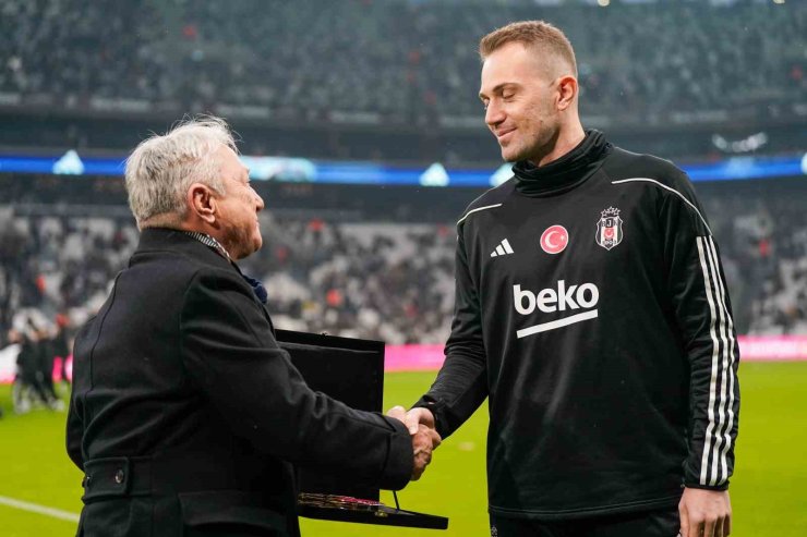 SOLSKJAER’DEN KADRODA TEK DEĞİŞKLİK