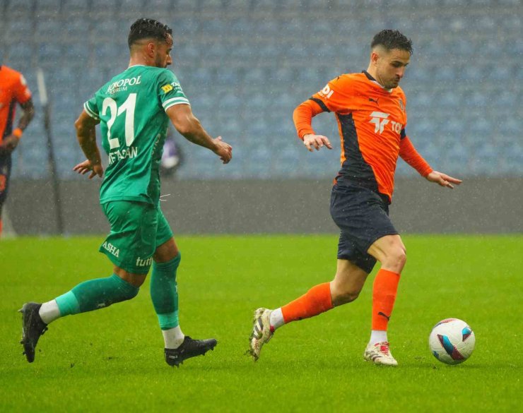 TRENDYOL SÜPER LİG: BAŞAKŞEHİR: 0 - BODRUM FK: 0 (İLK YARI)