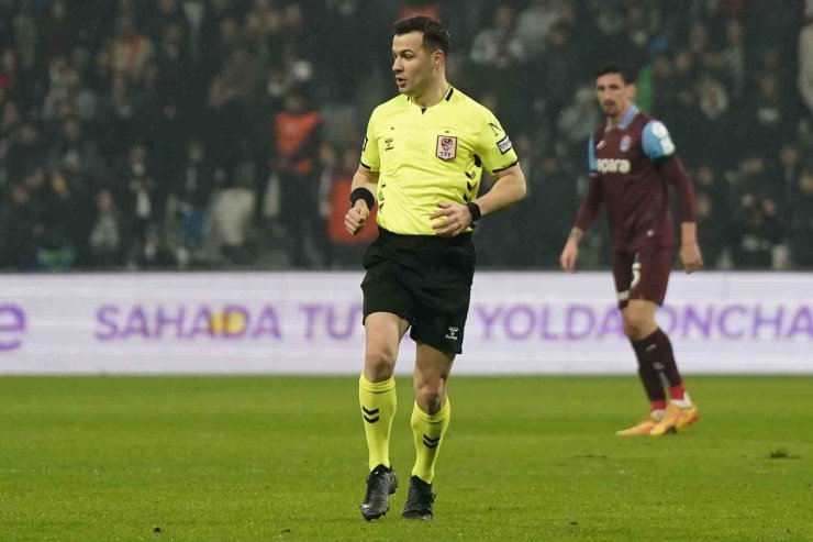 TRENDYOL SÜPER LİG: BEŞİKTAŞ: 0 - TRABZONSPOR: 1 (İLK YARI)