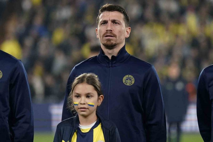 TRENDYOL SÜPER LİG: FENERBAHÇE: 0 - KASIMPAŞA: 0 (MAÇ DEVAM EDİYOR)