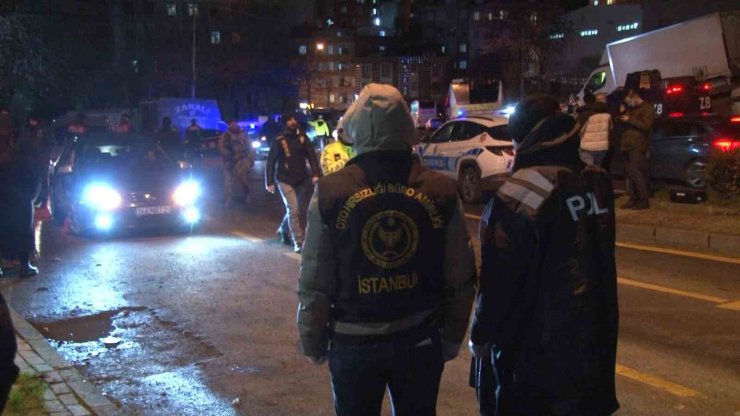 KAĞITHANE’DE GENİŞ ÇAPLI ASAYİŞ VE NARKOTİK UYGULAMASI