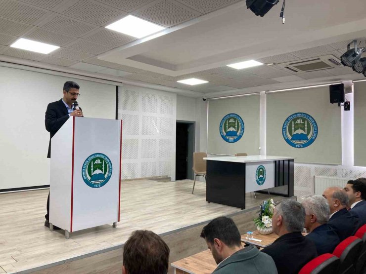 KÜTÜPHANEDE ŞEHİT HALİL İBRAHİM YİĞİT’İN ADI YAŞATILDI