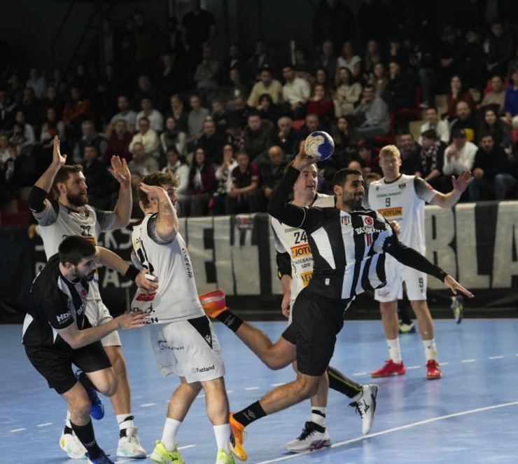 BEŞİKTAŞ, EHF AVRUPA KUPASI’NA VEDA ETTİ