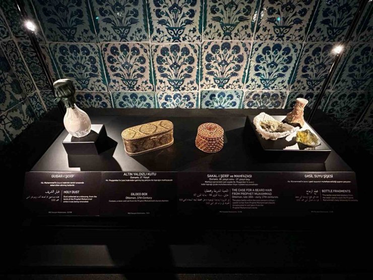 TOPKAPI SARAYI’NIN MUKADDES EMANETLER DAİRESİ RAMAZAN’A HAZIRLANIYOR