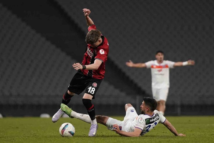 ZİRAAT TÜRKİYE KUPASI: FATİH KARAGÜMRÜK: 1 - İSKENDERUNSPOR: 2 (MAÇ SONUCU)