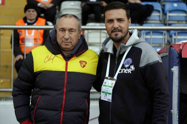 ZİRAAT TÜRKİYE KUPASI: KASIMPAŞA: 0 - GÖZTEPE: 2 (İLK YARI)