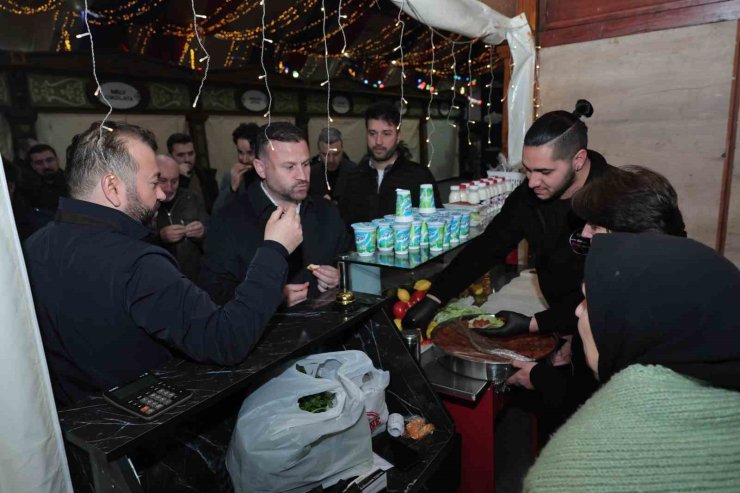ARNAVUTKÖY’DE DOLU DOLU RAMAZAN COŞKUSU