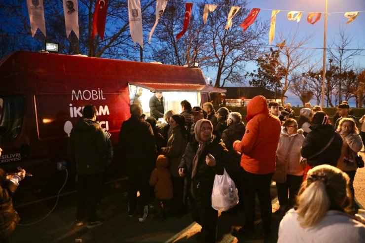 SİLİVRİ’DE RAMAZAN’IN İLK İFTARI ŞEHİT AİLELERİ VE GAZİLERLE YAPILDI