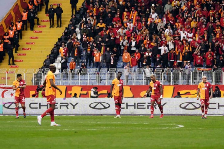 TRENDYOL SÜPER LİG: KASIMPAŞA: 3 - GALATASARAY: 3 (MAÇ SONUCU)