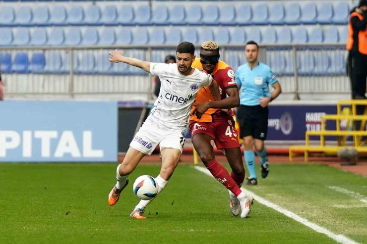 TRENDYOL SÜPER LİG: KASIMPAŞA: 3 - GALATASARAY: 3 (MAÇ SONUCU)