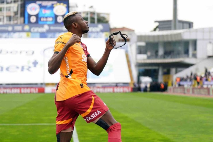 TRENDYOL SÜPER LİG: KASIMPAŞA: 0 - GALATASARAY: 1 (İLK YARI)