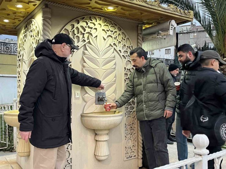 ESENLER’DE İFTAR ÇEŞMELERİ RAMAZAN BOYUNCA HİZMET VERİYOR