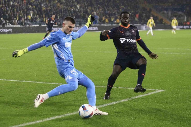 DOMİNİK LİVAKOVİC’E MİLLİ DAVET