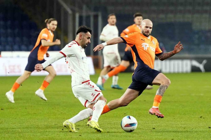 TRENDYOL SÜPER LİG: BAŞAKŞEHİR: 1 - SİVASSPOR: 0 (MAÇ SONUCU)