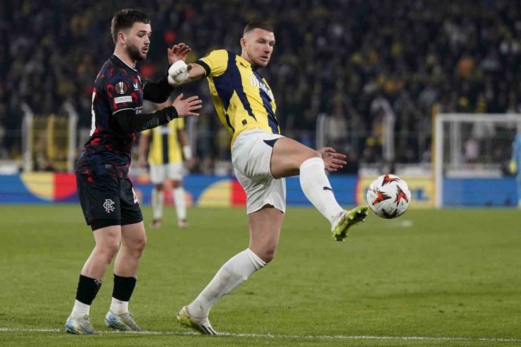 UEFA AVRUPA LİGİ: FENERBAHÇE: 1 - RANGERS: 3 (MAÇ SONUCU)