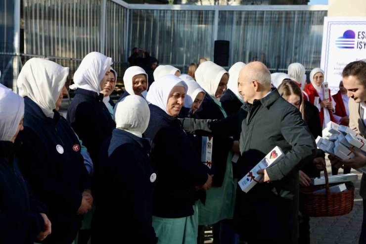 BÜYÜKÇEKMECE’DE 8 MART KADINLAR GÜNÜ’NDE KADIN İSTİHDAMINA ANLAMLI DESTEK