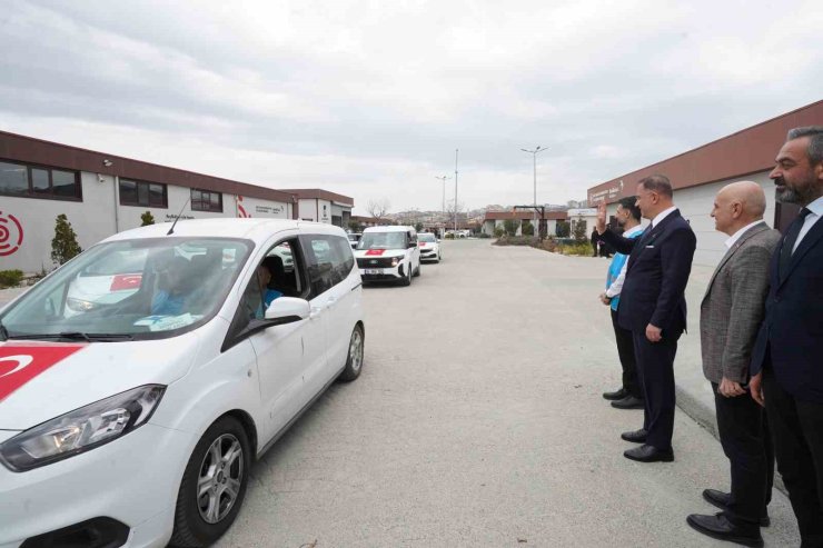 BEYLİKDÜZÜ’NDE İHTİYAÇ SAHİBİ AİLELERE ERZAK DESTEĞİ