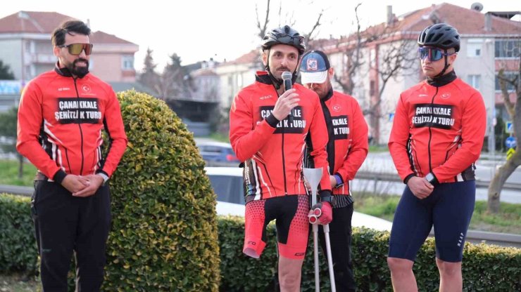 65 BİSİKLETÇİ ÇANAKKALE ŞEHİTLERİ ANISINA 300 KİLOMETRE PEDAL ÇEVİRECEK