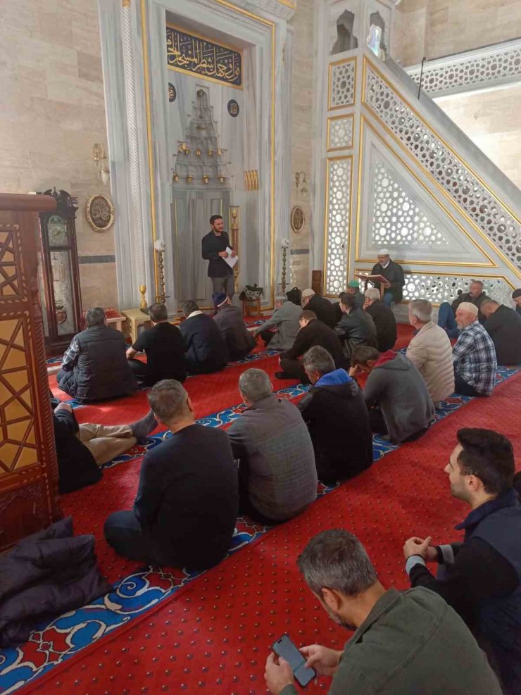 ESENYURT BELEDİYESİ’NDEN "GÜÇLÜ AİLE, GÜÇLÜ TOPLUM" SEMİNERLERİ