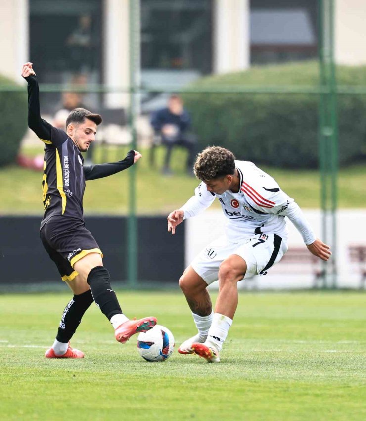 BEŞİKTAŞ, HAZIRLIK MAÇINDA İSTANBULSPOR’A MAĞLUP OLDU