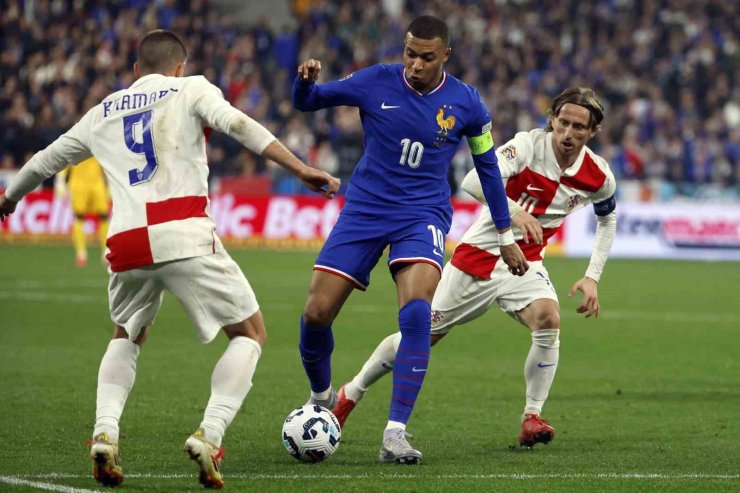 UEFA ULUSLAR LİGİ’NDE YARI FİNALİSTLER BELLİ OLDU