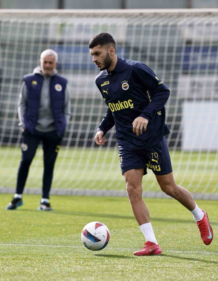 FENERBAHÇE’DE BODRUM FK MAÇI HAZIRLIKLARI DEVAM ETTİ