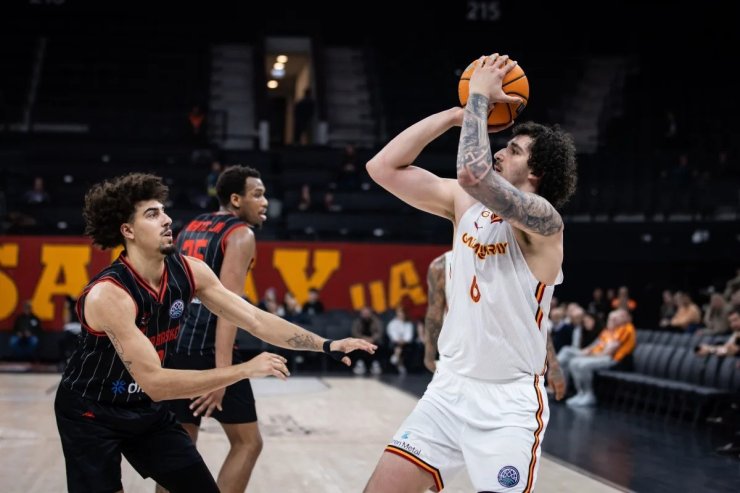 GALATASARAY, FIBA ŞAMPİYONLAR LİGİ’NDE ÇEYREK FİNALE YÜKSELDİ