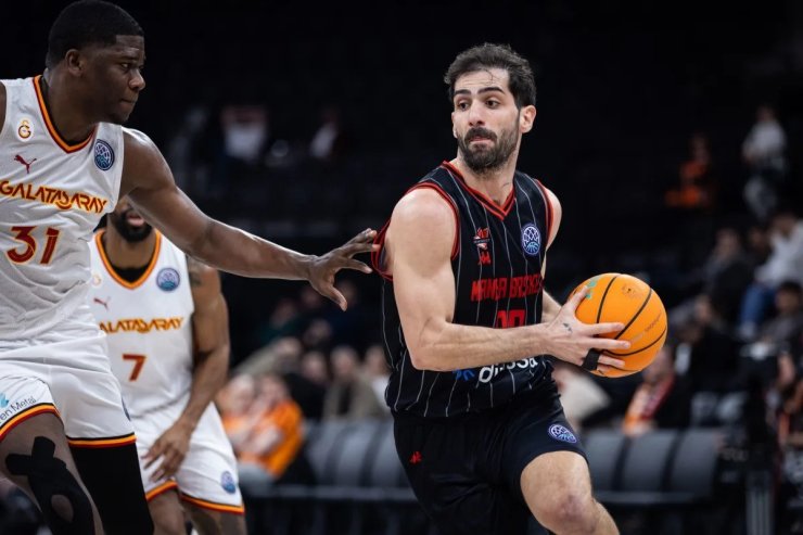 GALATASARAY, FIBA ŞAMPİYONLAR LİGİ’NDE ÇEYREK FİNALE YÜKSELDİ