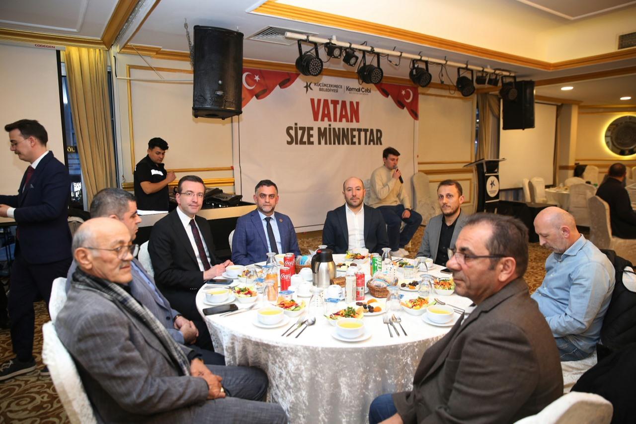 8nvvl5Iz4m7ebta902hatwfr.jpg