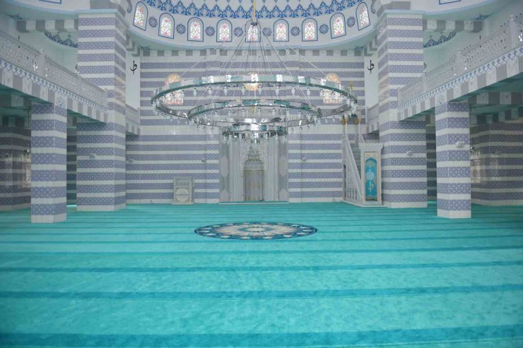 YILLARDIR ATIL BIRAKILAN YEŞİLKENT CAMİİ, KADİR GECESİ’NDE İBADETE AÇILIYOR