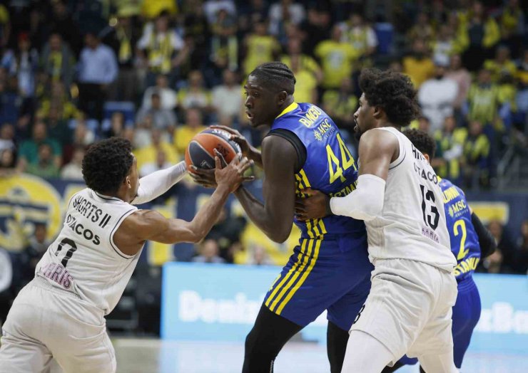FENERBAHÇE, EUROLEAGUE’DE PLAY-OFF’U GARANTİLEDİ