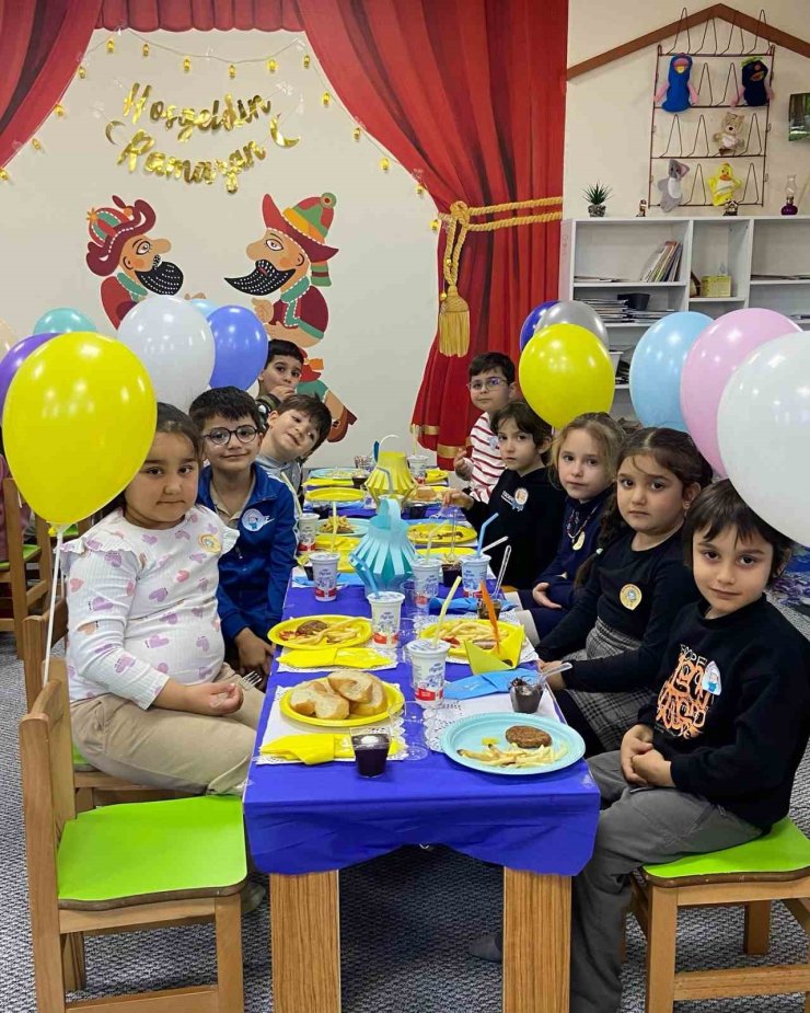 SULTANGAZİ’DE KAŞİF ÇOCUKLARIN TEKNE ORUCU HEYECANI
