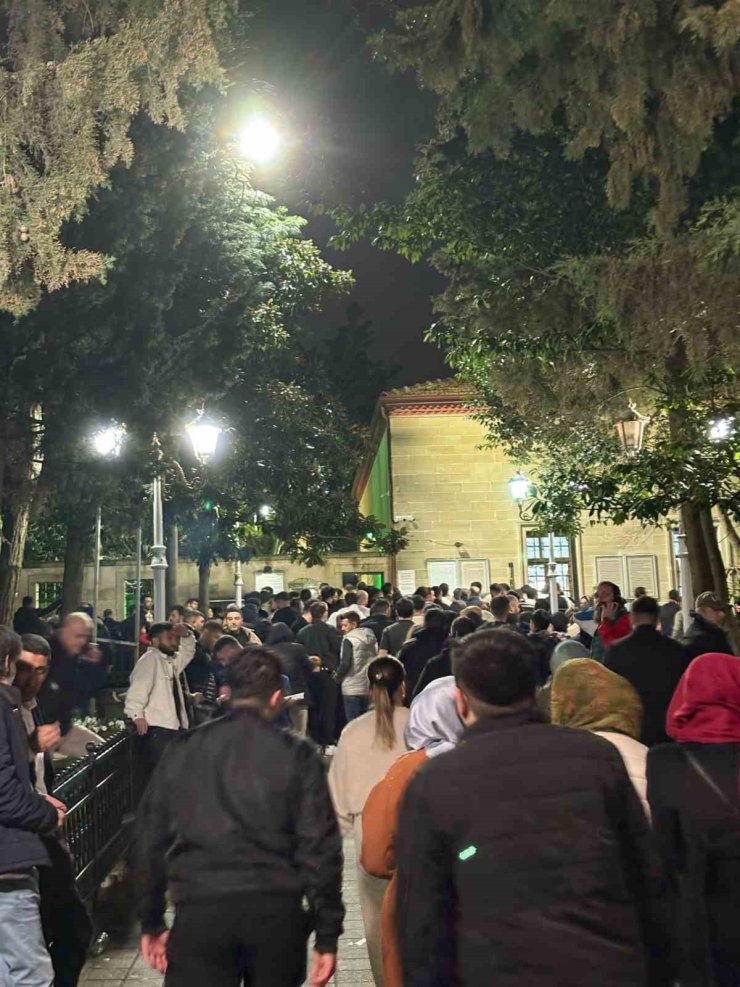 KADİR GECESİ’NDE YUŞA TEPESİ’NE ZİYARETÇİ AKINI