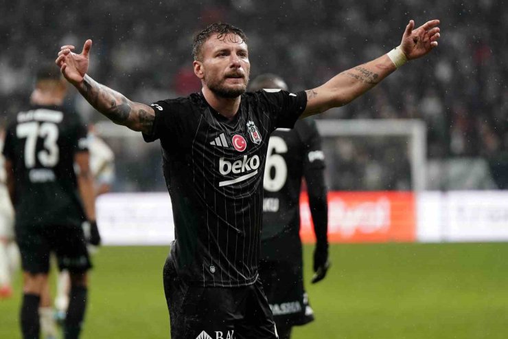 GALATASARAY’DA OSİMHEN, BEŞİKTAŞ’TA IMMOBİLE TAKIMINI SIRTLIYOR