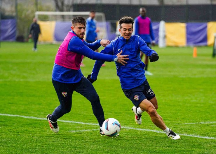 EYÜPSPOR’DA BAŞAKŞEHİR MAÇI HAZIRLIKLARI SÜRÜYOR