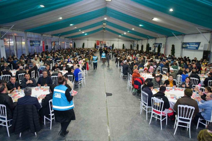 ESENYURT BELEDİYESİ RAMAZAN AYINDA 285 BİN KİŞİYİ İFTAR SOFRALARINDA AĞIRLADI