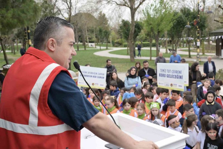 ESENYURTLU ÖĞRENCİLERE ÇEVRE BİLİNCİ AŞILANDI