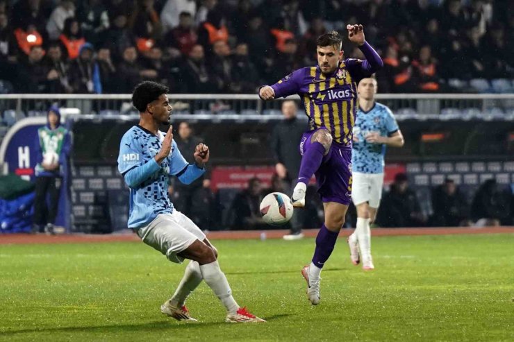 TRENDYOL SÜPER LİG: EYÜPSPOR: 1 - BAŞAKŞEHİR: 3 (MAÇ SONUCU)