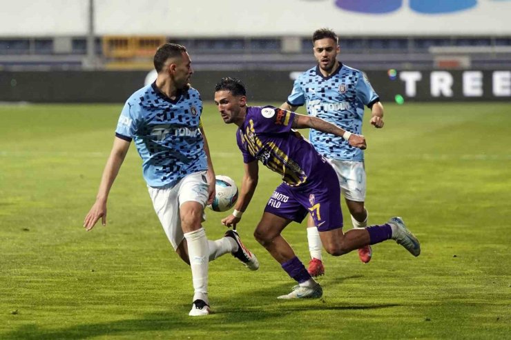 TRENDYOL SÜPER LİG: EYÜPSPOR: 1 - BAŞAKŞEHİR: 3 (MAÇ SONUCU)