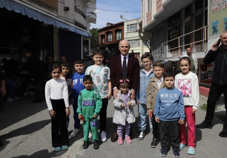 BAŞKAN AKGÜN, BÜYÜKÇEKMECELİLERLE BAYRAMLAŞTI